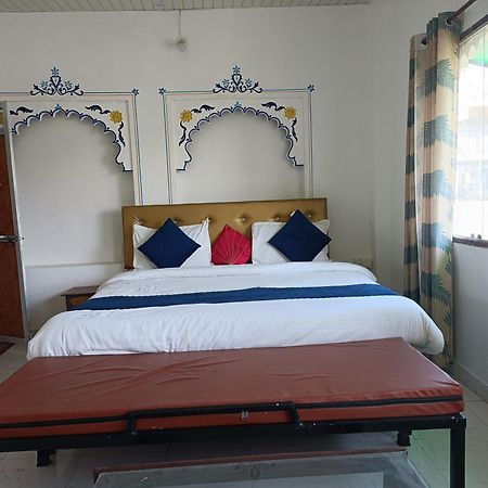 The Hostel Crown Udaipur Oda fotoğraf