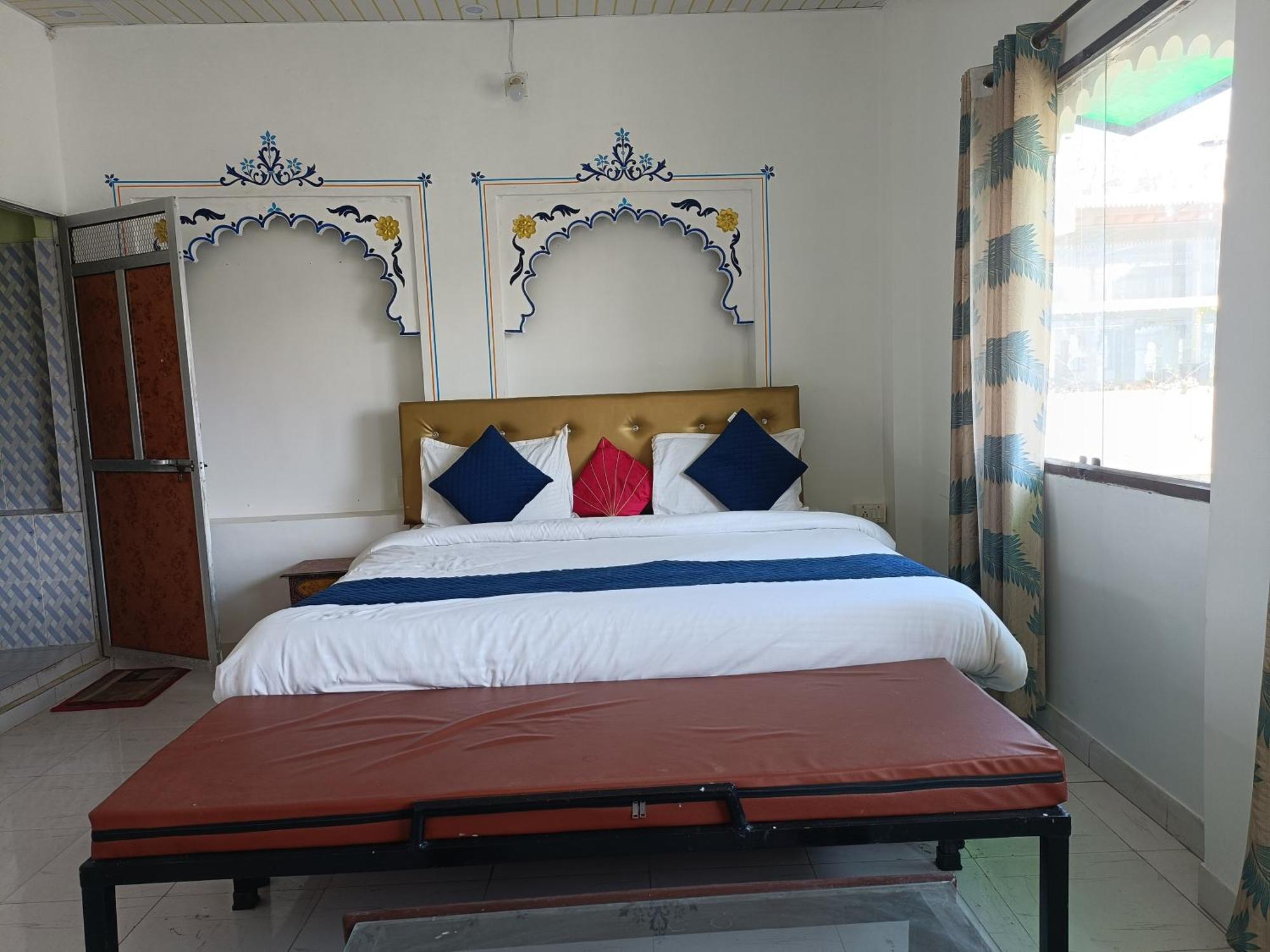 The Hostel Crown Udaipur Oda fotoğraf